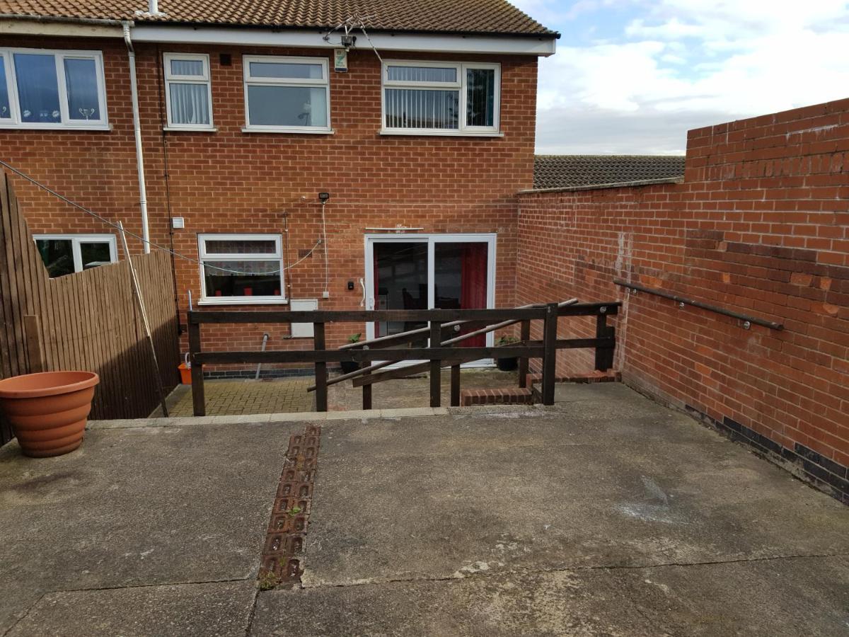 נוטינגהאם Penllech House - Huku Kwetu Notts - 3 Bedroom Spacious Lovely And Cosy With A Free Parking- Affordable And Suitable To Group Business Travellers מראה חיצוני תמונה